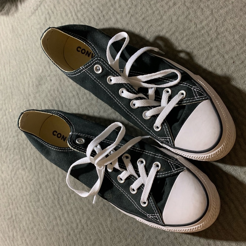 Men’s converse tennis shoes